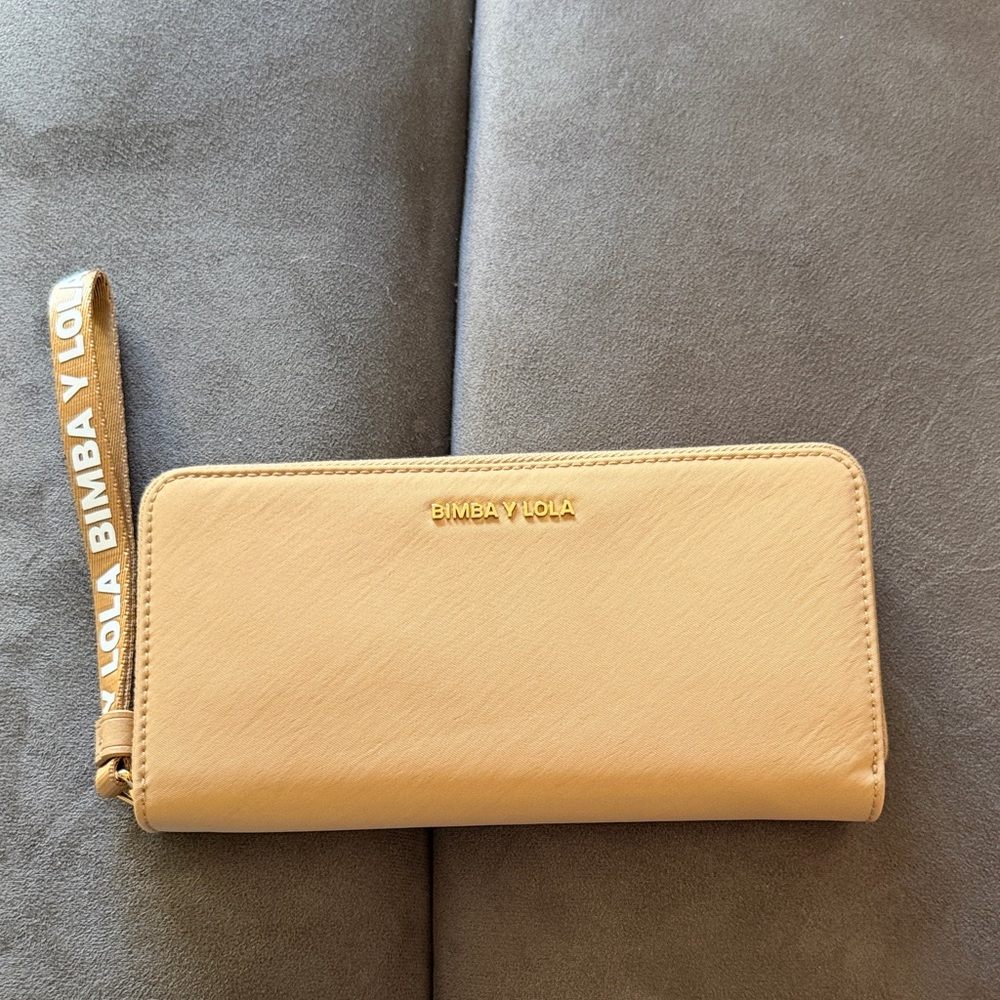 Bimba Y Lola wallet.